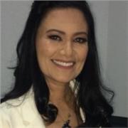 Professora com mais de 15 anos de experiência, nativa, dinâmica, hepática, desejo de somar é ajudar